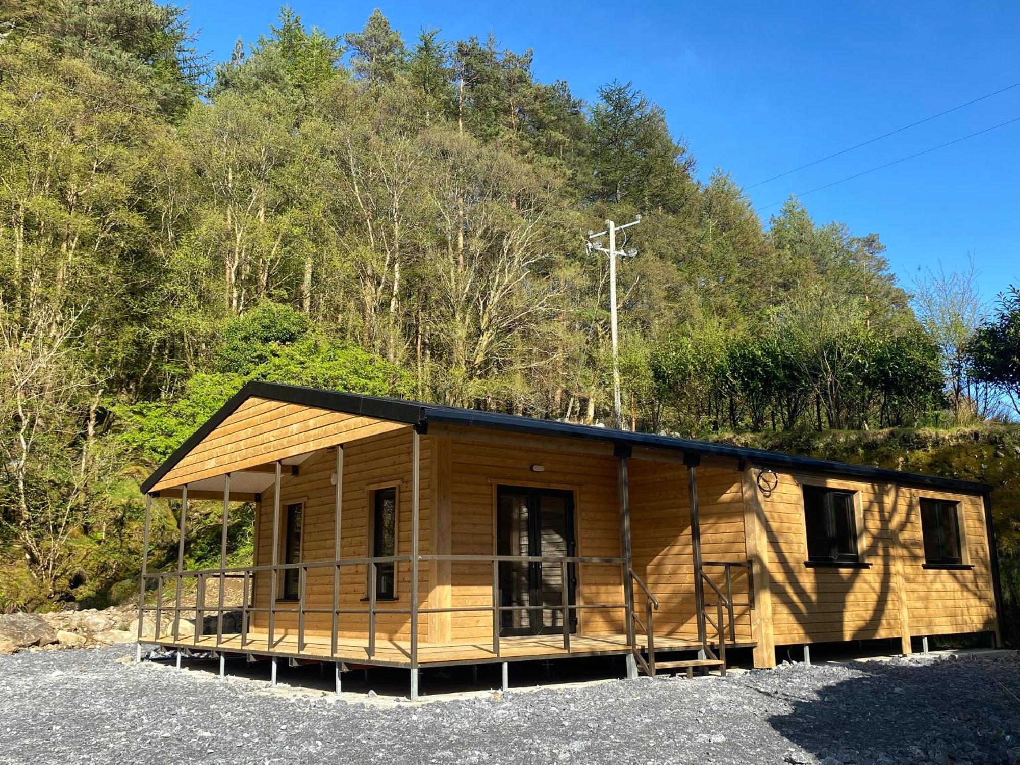 Rosies Cabin Maum ゴールウェイ エクステリア 写真