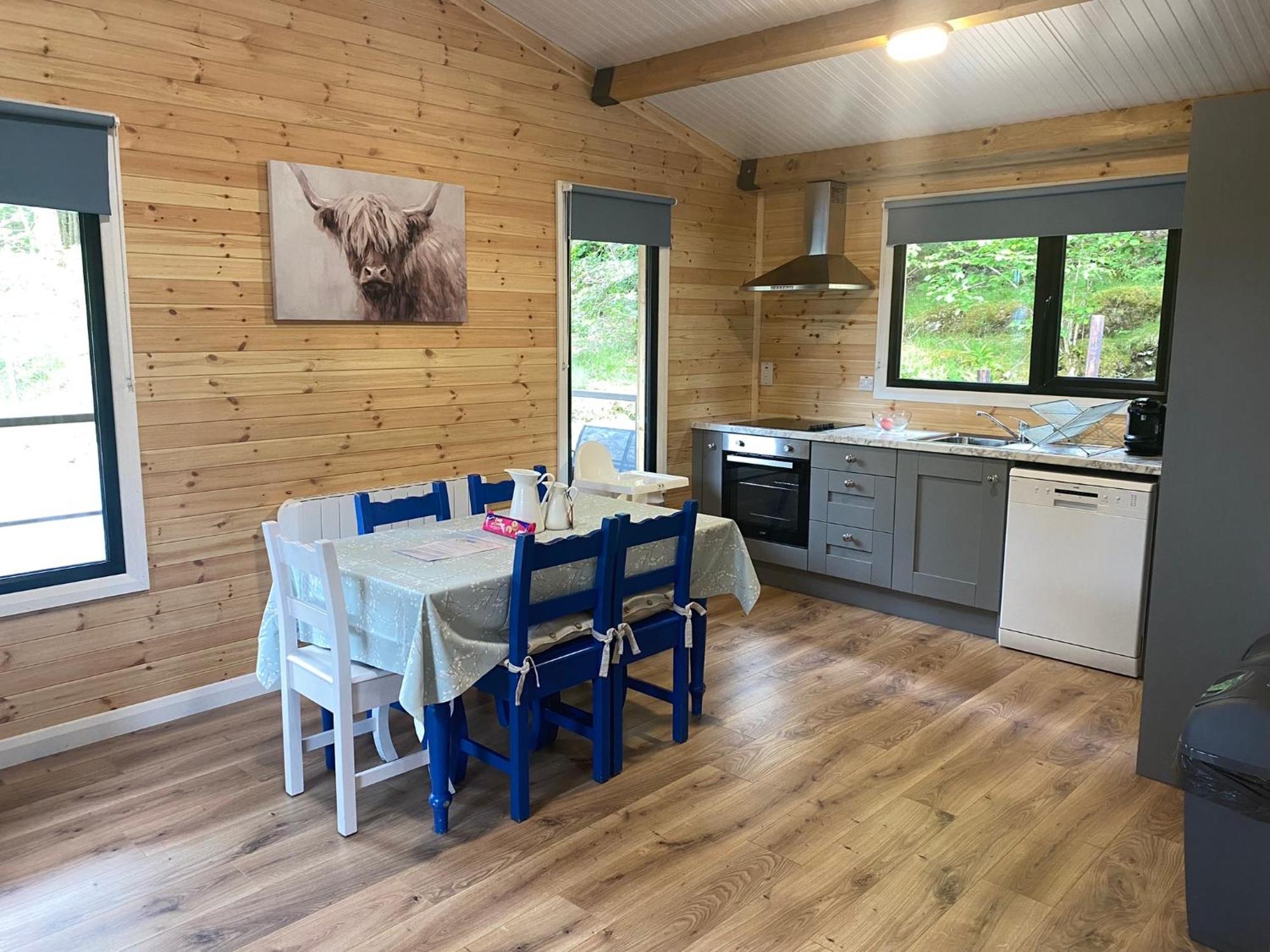 Rosies Cabin Maum ゴールウェイ エクステリア 写真